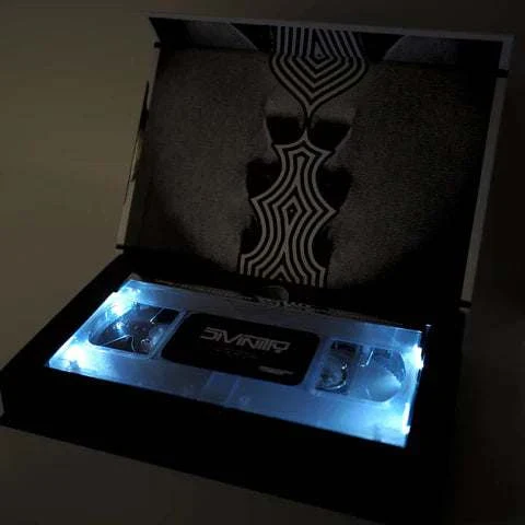 Degausser Video - Divinity - Limited Edition Deluxe LED VHS - Image 8